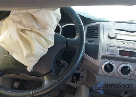 2007 Toyota Tacoma Prerunner V6 from USA, damaged, VIN 3TMJU62N57M035628